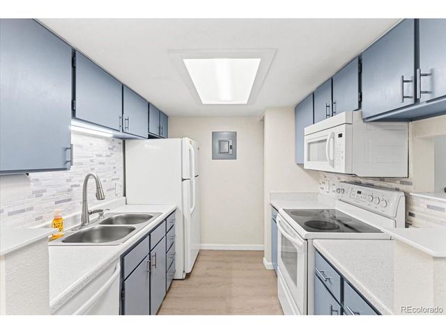 4400 S Quebec St B-B105, Denver, CO 80237