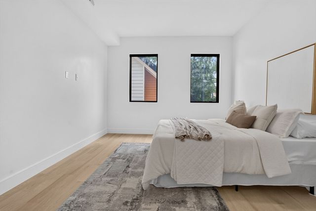 15 Clyde St D, Somerville, MA 02145