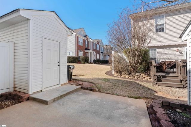77 Spring Crossing Circle, Greer, SC 29650
