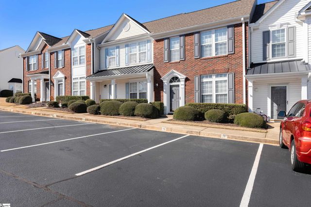 77 Spring Crossing Circle, Greer, SC 29650