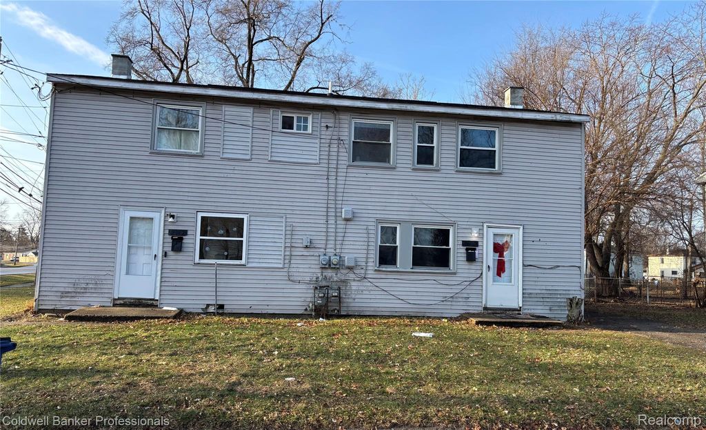 2340 Deerfield Court, Westland, MI 48186