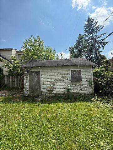 13231 Hubbell Street, Detroit, MI 48227