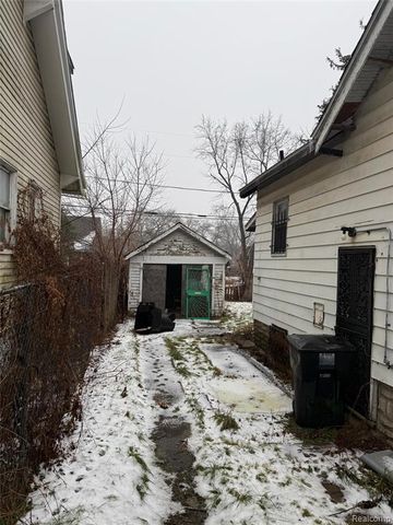 13231 Hubbell Street, Detroit, MI 48227