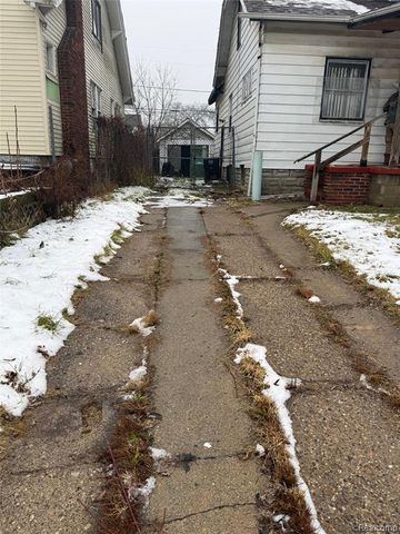 13231 Hubbell Street, Detroit, MI 48227