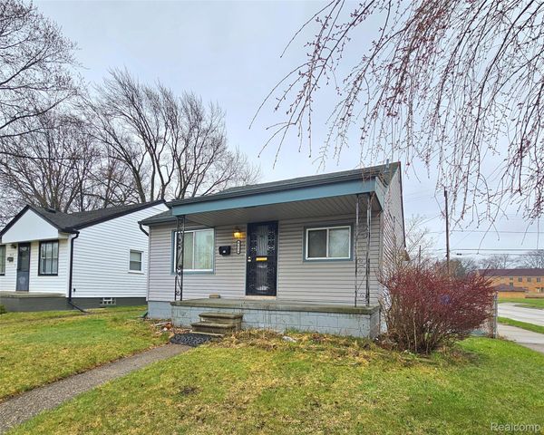 8404 Westminster Avenue, Warren, MI 48089