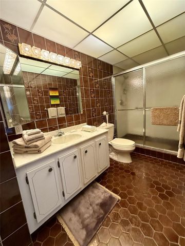 2841 N Ocean Boulevard 603, Fort Lauderdale, FL 33308