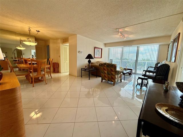 2841 N Ocean Boulevard 603, Fort Lauderdale, FL 33308