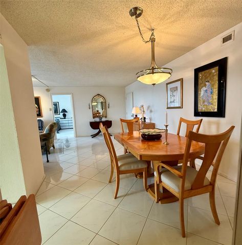 2841 N Ocean Boulevard 603, Fort Lauderdale, FL 33308