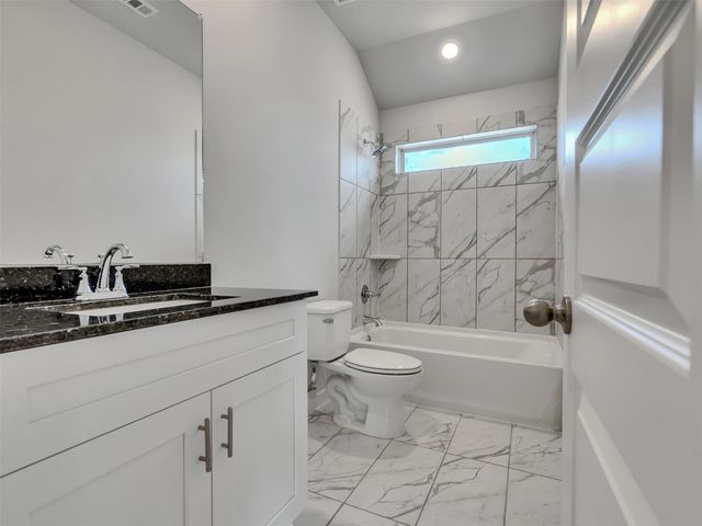 1206 Elsinore Drive, Rosharon, TX 77583