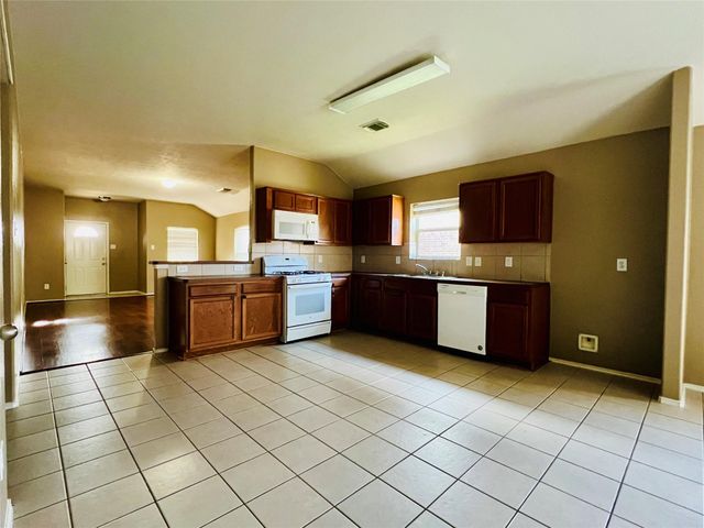 7523 Blossommist Lane, Richmond, TX 77407