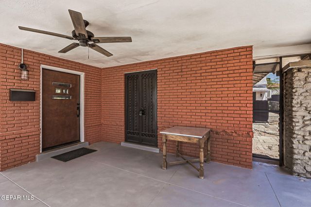 2911 GRANT Avenue, El Paso, TX 79930