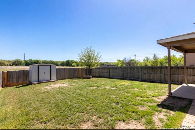3710 Coyote Creek, Selma, TX 78154