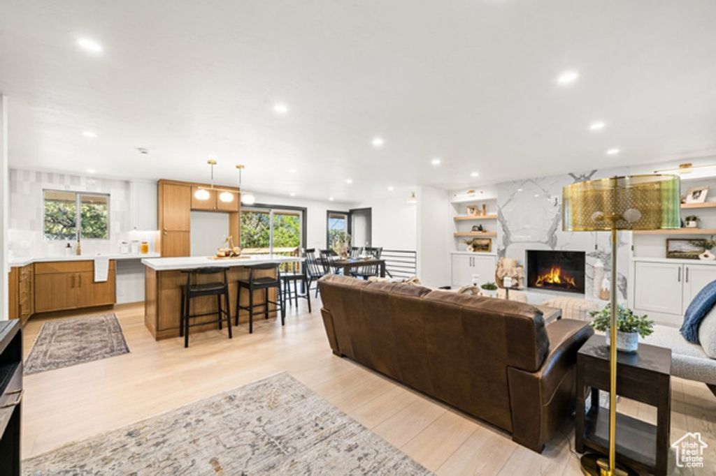 6386 DAVIS ST, Mountain Green, UT 84050