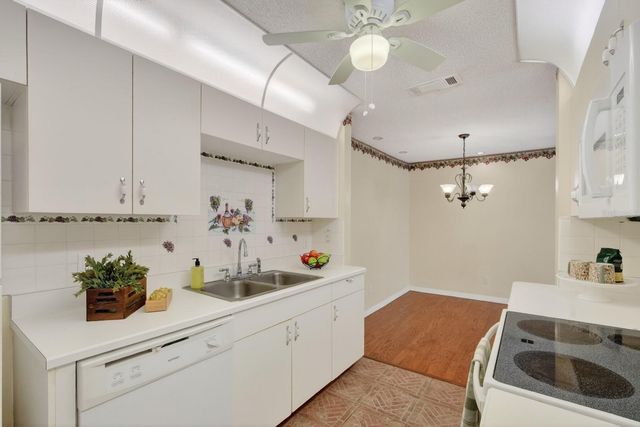 101 BENT TREE DRIVE 39, Daytona Beach, FL 32114