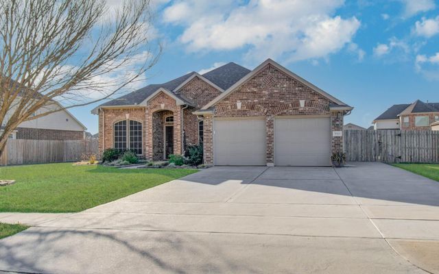 9519 White Landing, Mont Belvieu, TX 77523