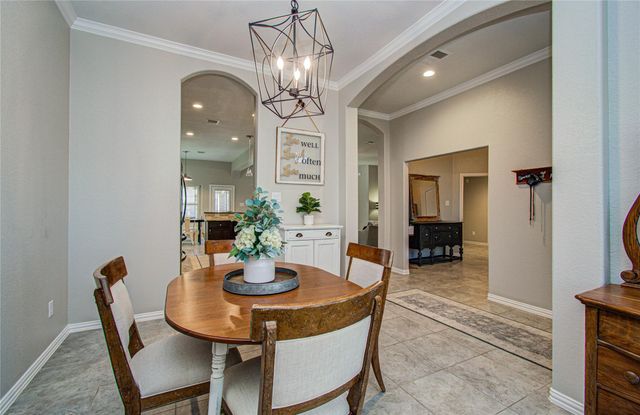 9519 White Landing, Mont Belvieu, TX 77523