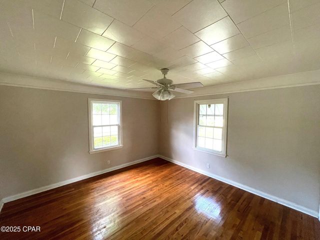 4276 2nd Avenue, Marianna, FL 32446