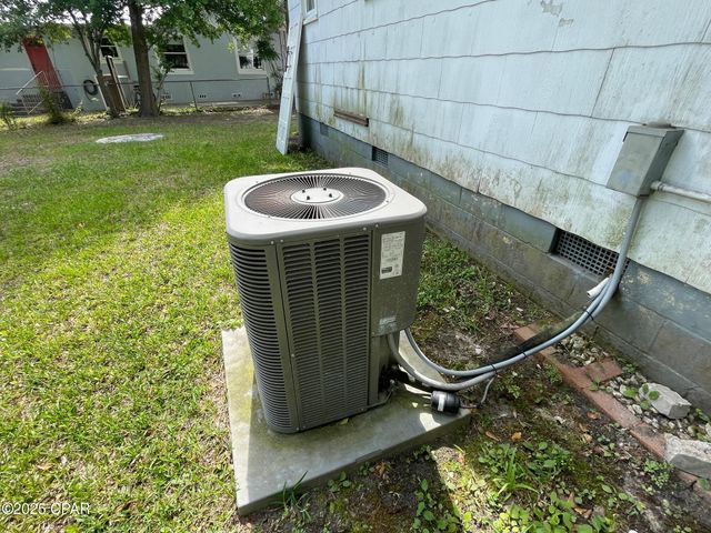 4276 2nd Avenue, Marianna, FL 32446