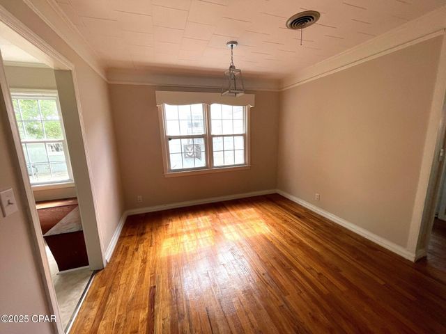 4276 2nd Avenue, Marianna, FL 32446