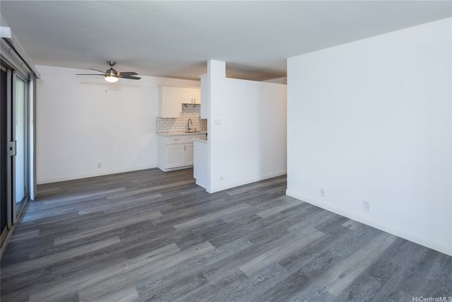 91-1056 Paha Place M6, Waipahu, HI 96797