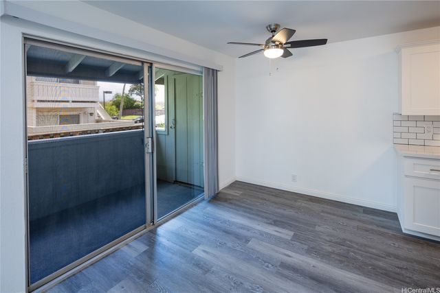 91-1056 Paha Place M6, Waipahu, HI 96797