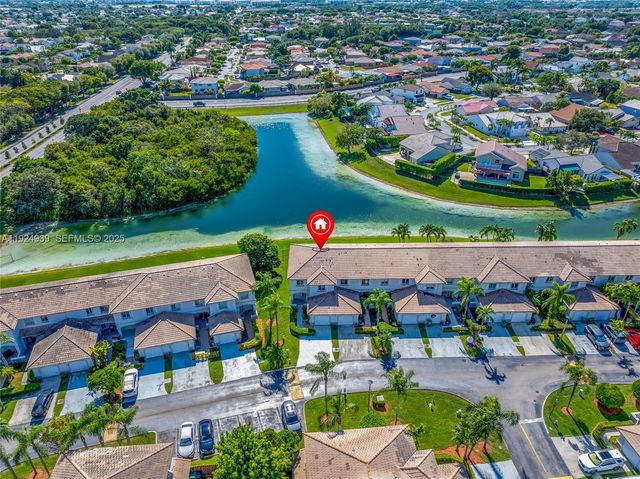 16236 SW 75th St, Miami, FL 33193