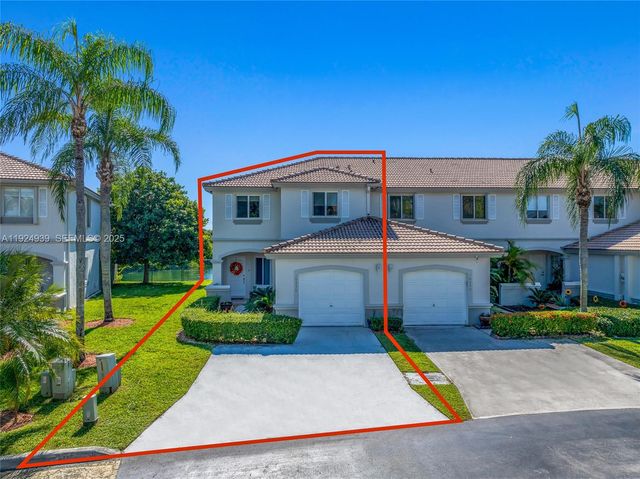 16236 SW 75th St, Miami, FL 33193