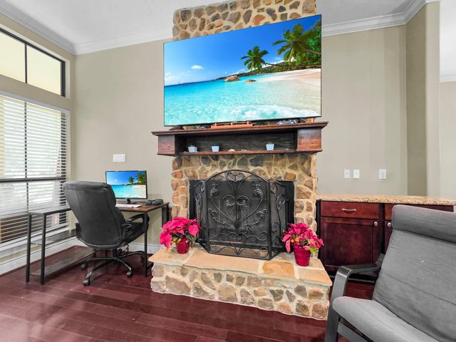 84 Private Road 635, Dayton, TX 77535