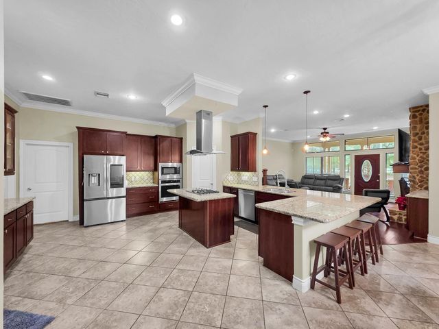 84 Private Road 635, Dayton, TX 77535