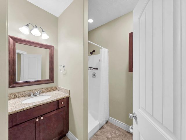 84 Private Road 635, Dayton, TX 77535