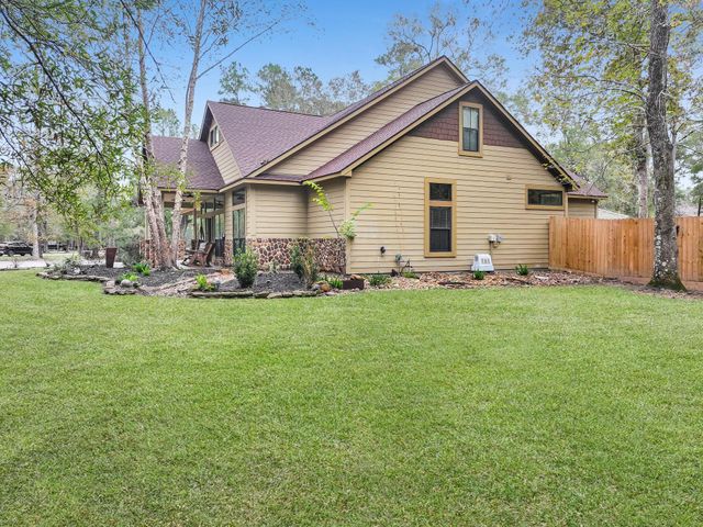 84 Private Road 635, Dayton, TX 77535