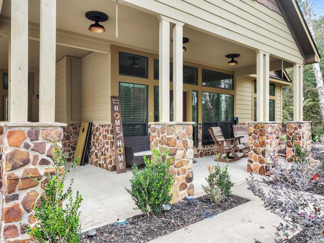 84 Private Road 635, Dayton, TX 77535