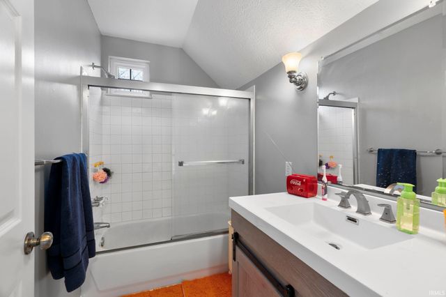 4510 N WILDWOOD DR, Frankfort, IN 46041