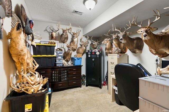 4510 N WILDWOOD DR, Frankfort, IN 46041