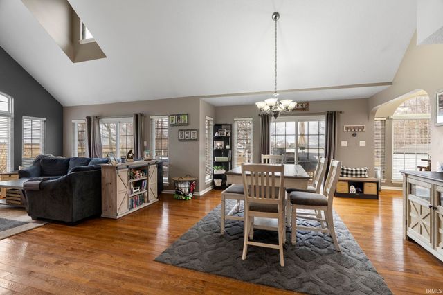 4510 N WILDWOOD DR, Frankfort, IN 46041