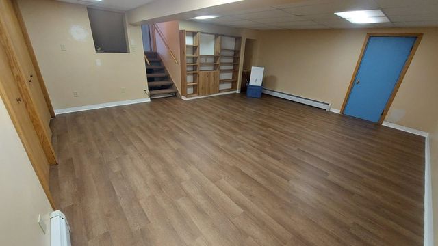 12016 Peninsula Drive, Peninsula Twp, MI 49686