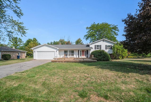 12016 Peninsula Drive, Peninsula Twp, MI 49686