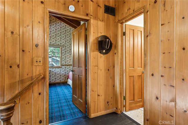 425 Golf Course Way, Lake Arrowhead, CA 92352