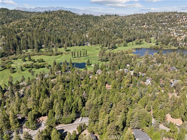 425 Golf Course Way, Lake Arrowhead, CA 92352