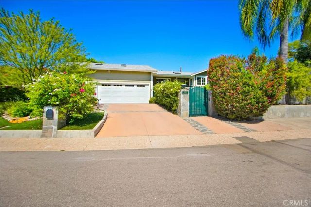 5062 Avenida Hacienda, Tarzana, CA 91356
