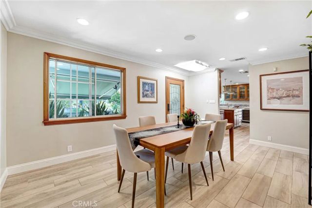 5062 Avenida Hacienda, Tarzana, CA 91356