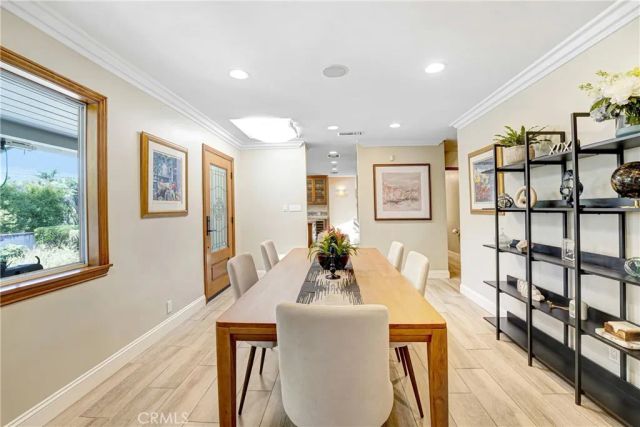 5062 Avenida Hacienda, Tarzana, CA 91356