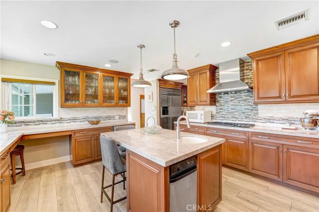 5062 Avenida Hacienda, Tarzana, CA 91356