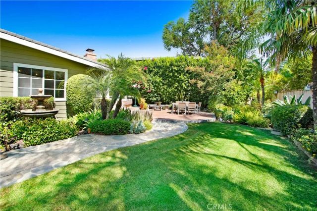 5062 Avenida Hacienda, Tarzana, CA 91356