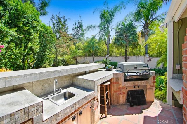 5062 Avenida Hacienda, Tarzana, CA 91356