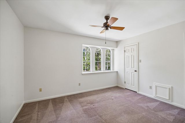 3114 Parkdale Drive, Kingwood, TX 77339