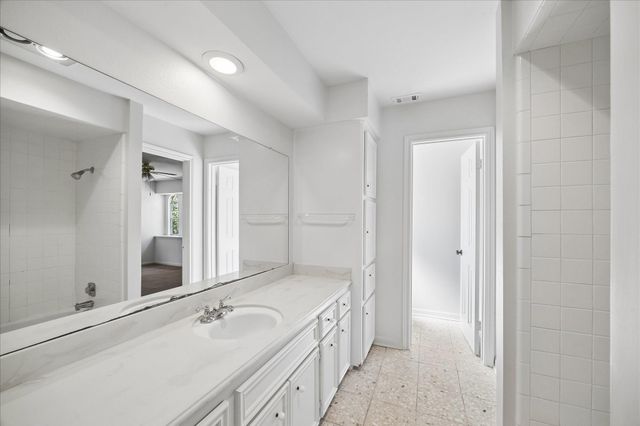 3114 Parkdale Drive, Kingwood, TX 77339