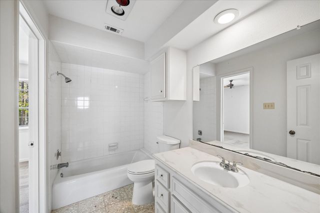 3114 Parkdale Drive, Kingwood, TX 77339