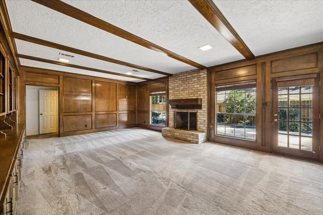 3114 Parkdale Drive, Kingwood, TX 77339