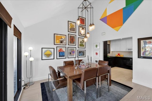 5567 Waterman Boulevard B, St Louis, MO 63112